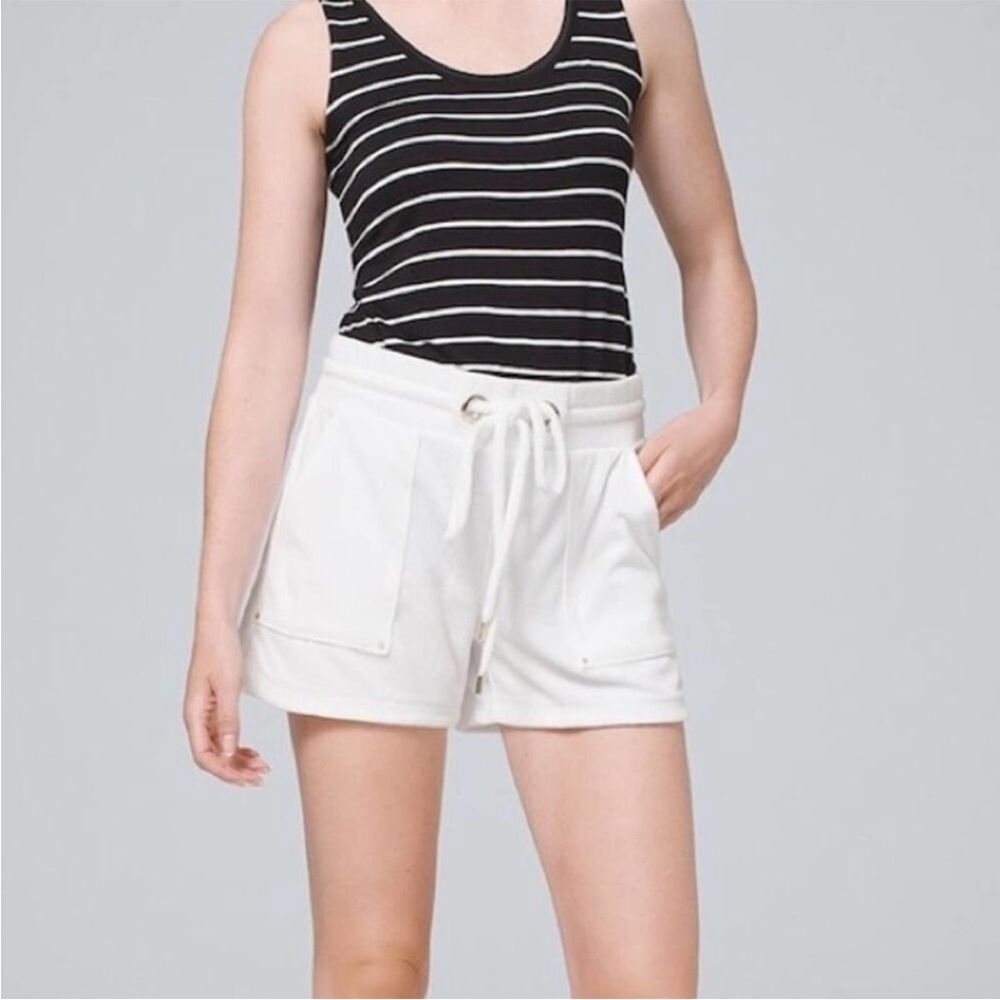 White House Black Market Terry Short Weekend White Mid Rise Pockets Sz M NEW